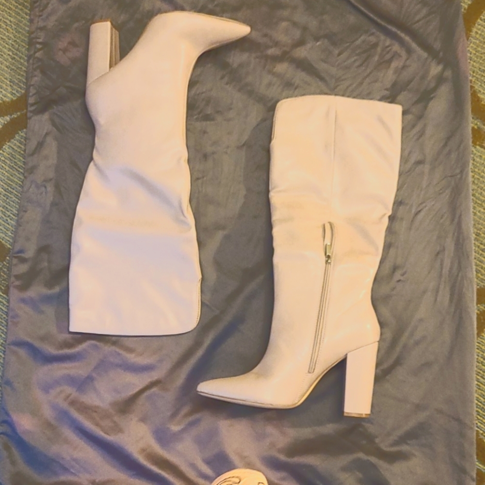 Womens heeled side-zip boots